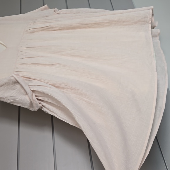 Listicle Babydoll Dress - Picture 5 of 13